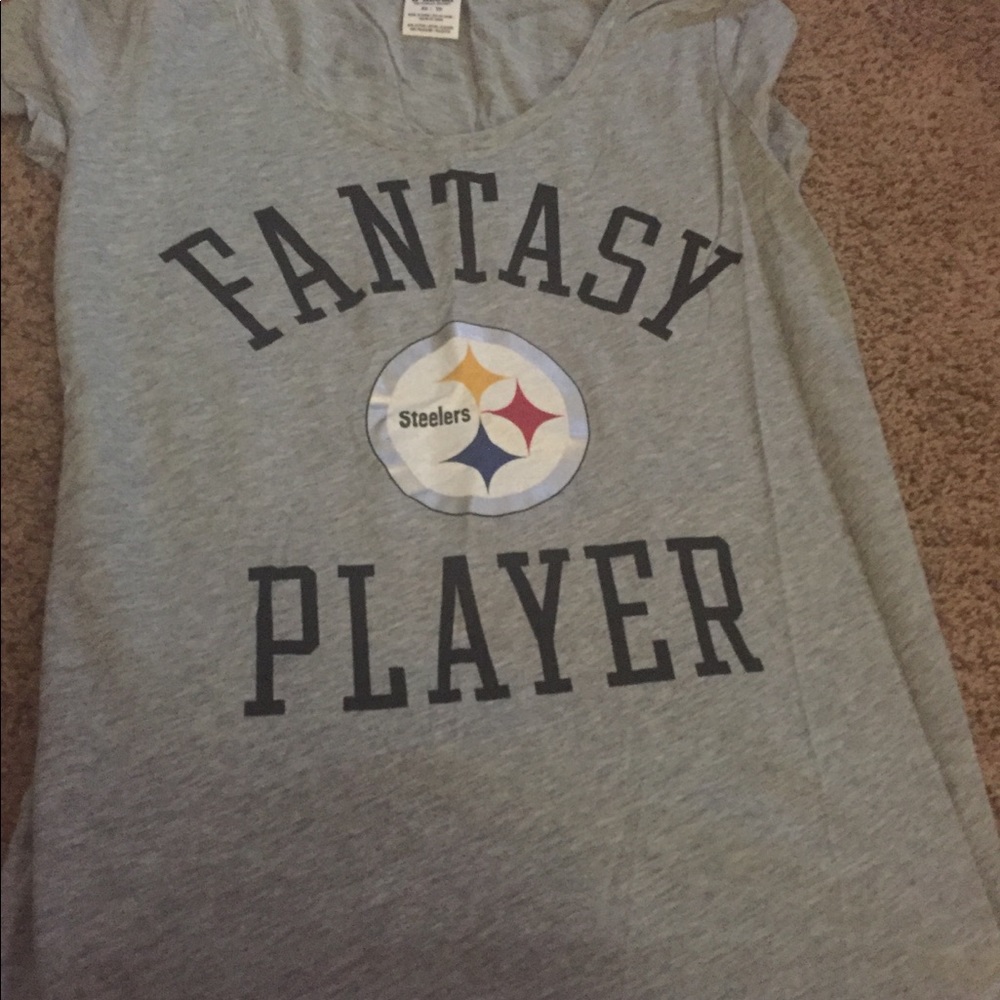 VS tee
